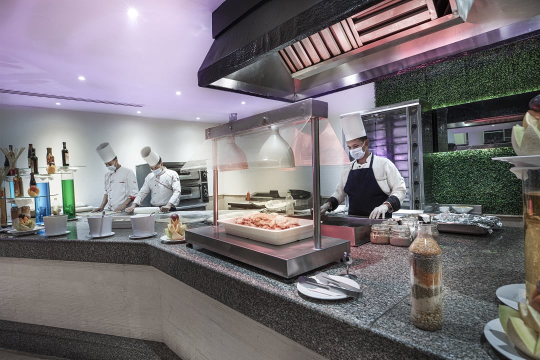 Gastro Pyramisa Beach Resort Sahl Hasheesh