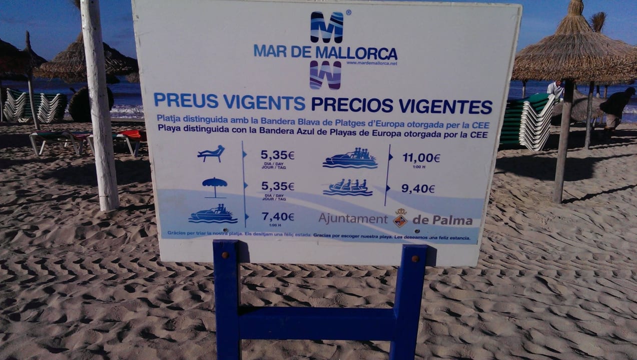 Kosten für Liege und Schirm Iberostar Waves Bahia de Palma