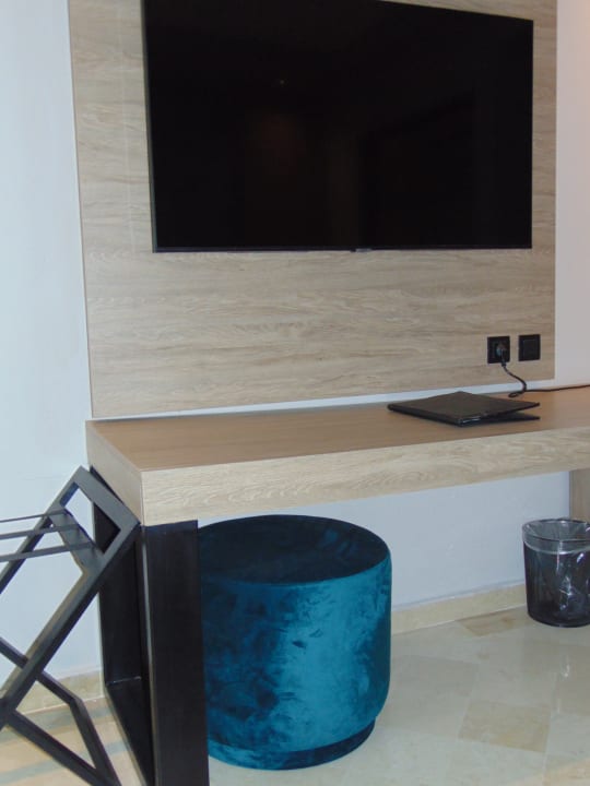 Zimmer Hotel Golden Tulip El Mechtel