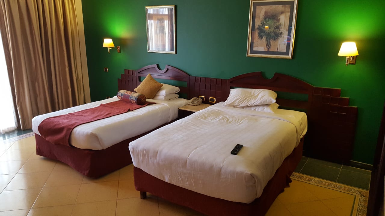 Zimmer Palm Royale Resort - Soma Bay