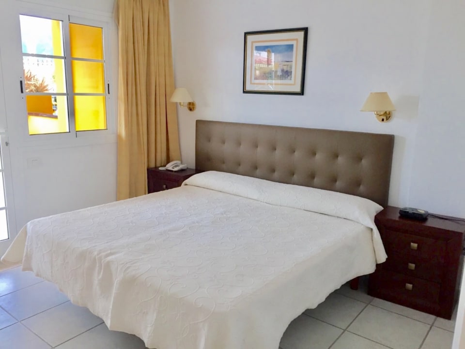 Zimmer El Marques Palace Apartments