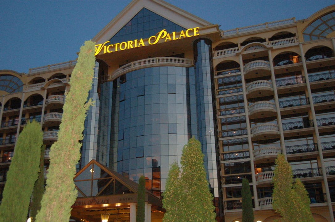 Hintereingang Imperial Palace Hotel