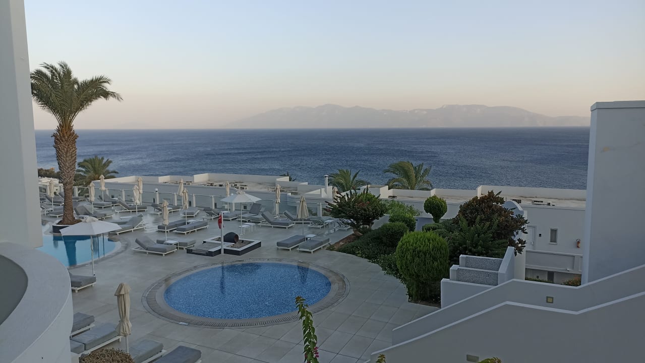 Außenansicht Dimitra Beach Hotel & Suites