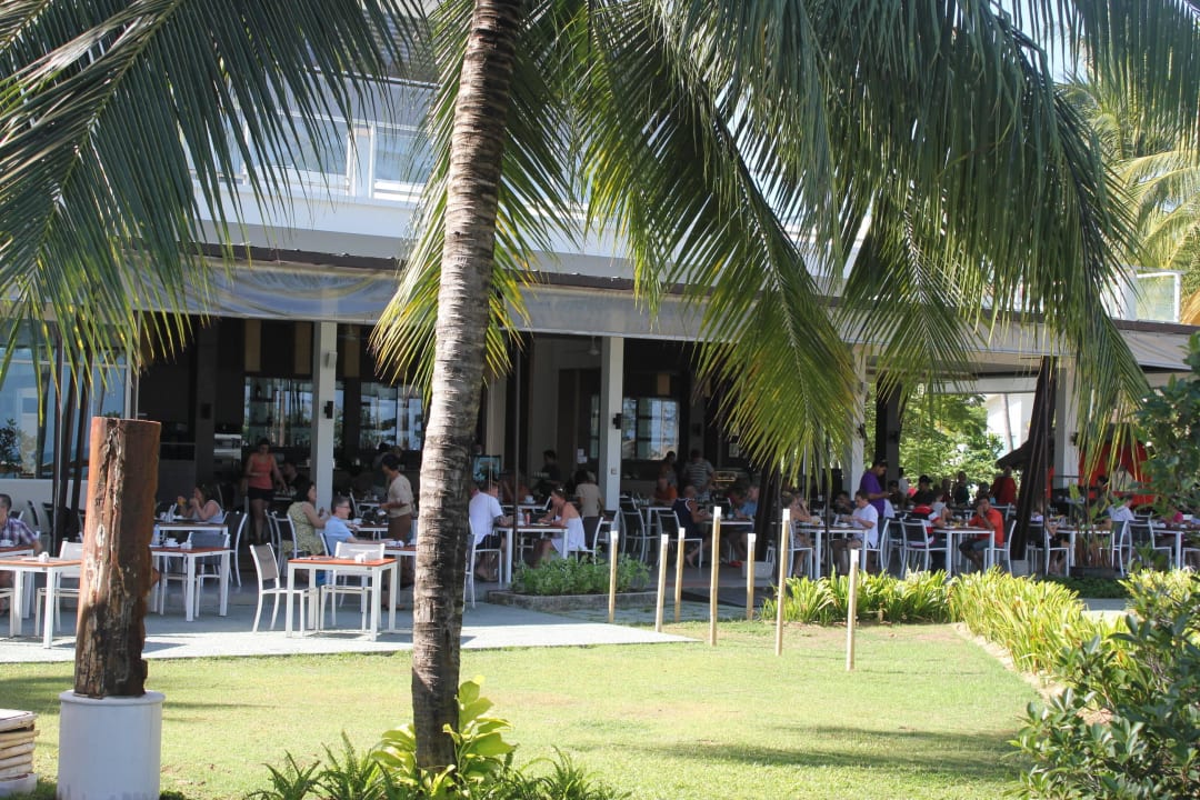 Beim frühstück Kantary Beach Hotel - KHAO LAK