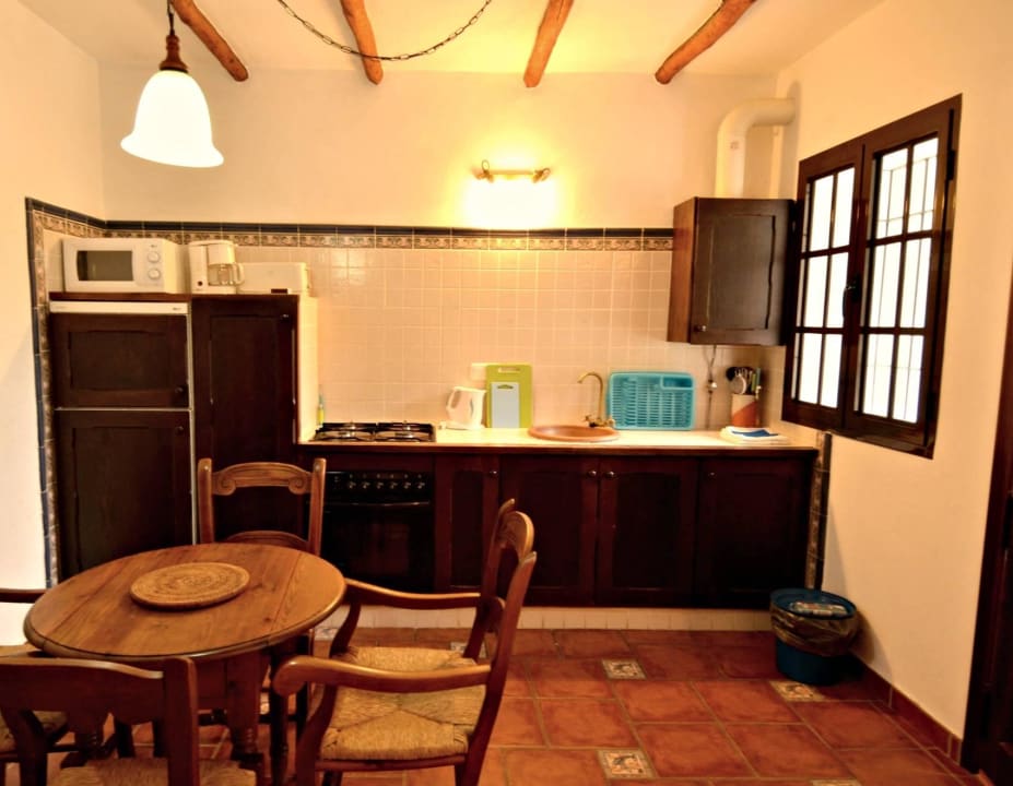 One-bedroom house kitchen Casitas de la Sierra