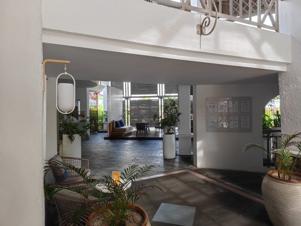 Lobby Veranda Palmar Beach Hotel