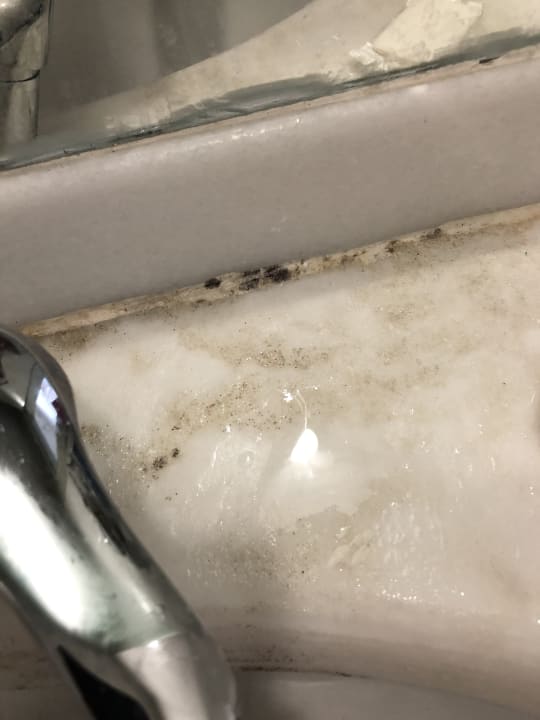 Zimmer Hotel Asrin Beach