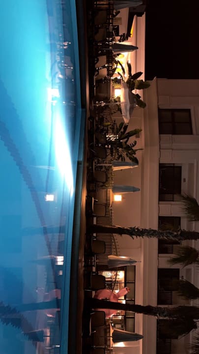 Pool Well Palace Side