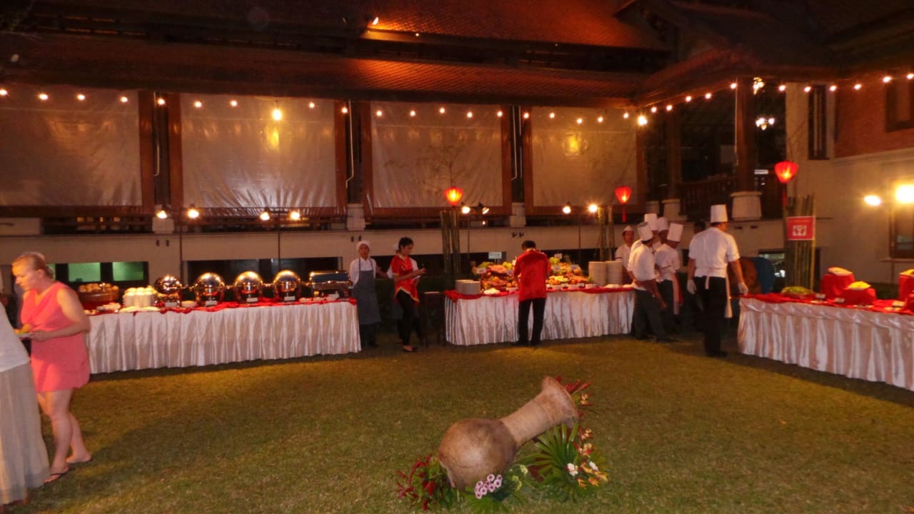 Büffet am Chinesischen Neujahr Khaolak Bhandari Resort & Spa