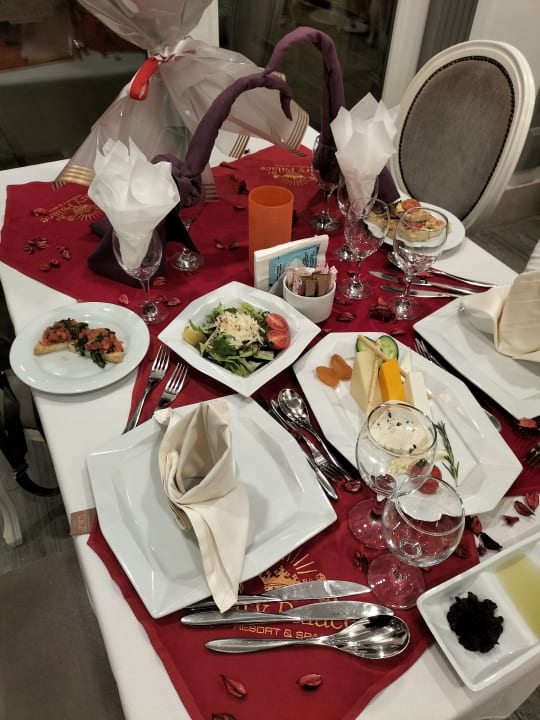 Gastro Mary Hotel Side