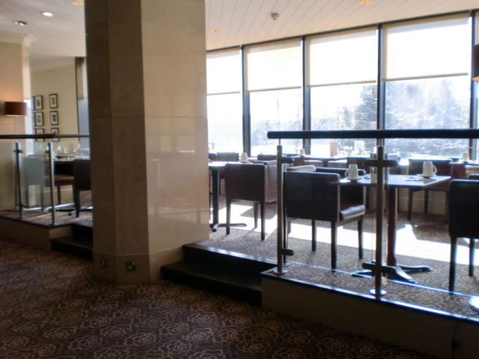 Einige Sitzplätze Buffet The Tower - A Guoman Hotel