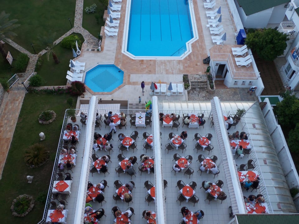 Basen, restauracja. Incekum Su Hotel