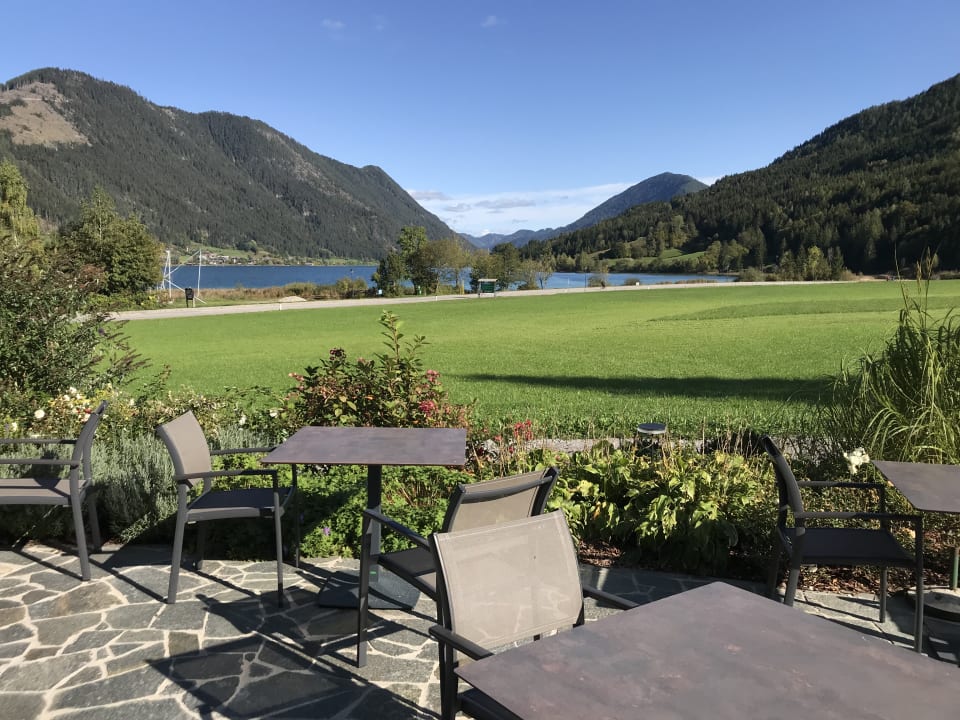 Ausblick Hotel Das Leonhard - Naturparkhotel am Weissensee