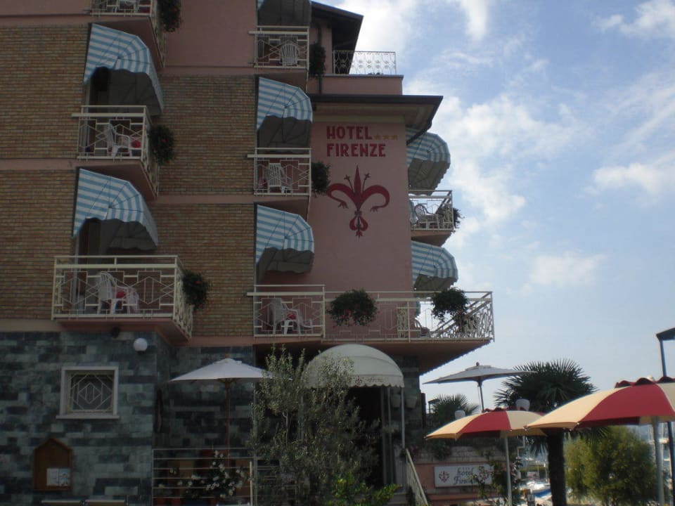 Blick vom Pool Hotel Firenze