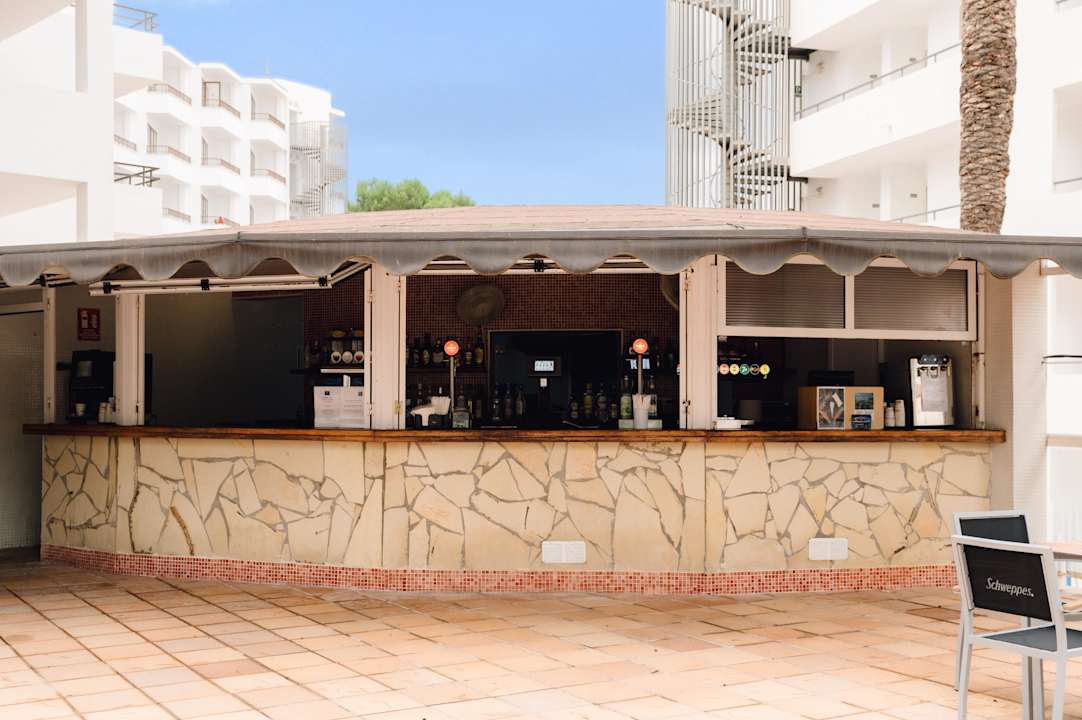 Pool Moon Dreams Coral Beach