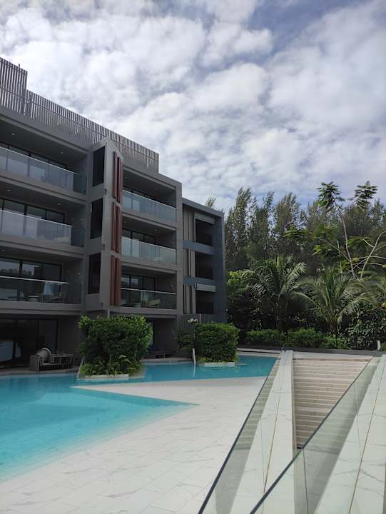 Pool La Vela Khao Lak