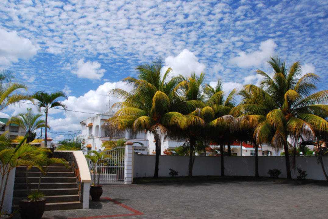 Innenhof und Eingang Appartment Residence Dilmed