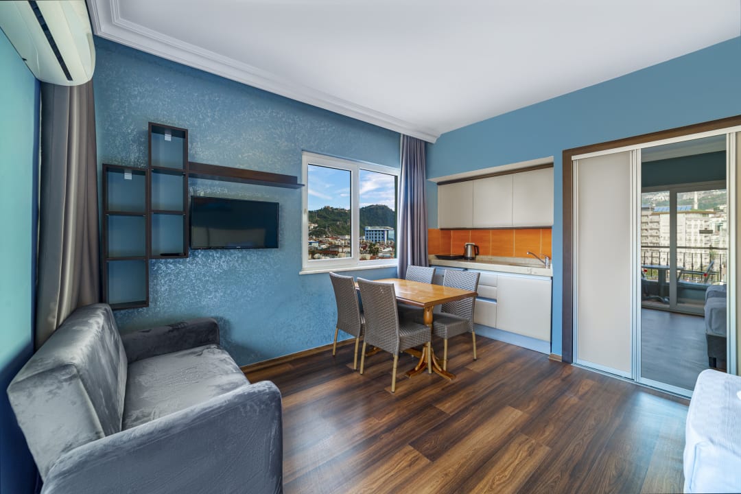 Zimmer Royalisa City Apart Hotel