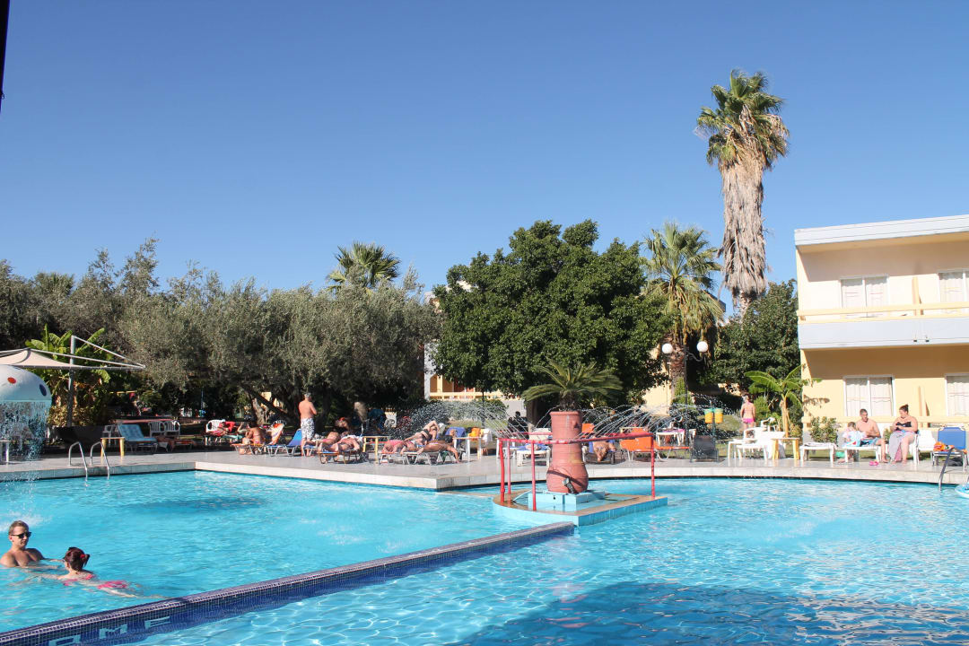 Pool mit Kinderpool Hotel Golden Odyssey