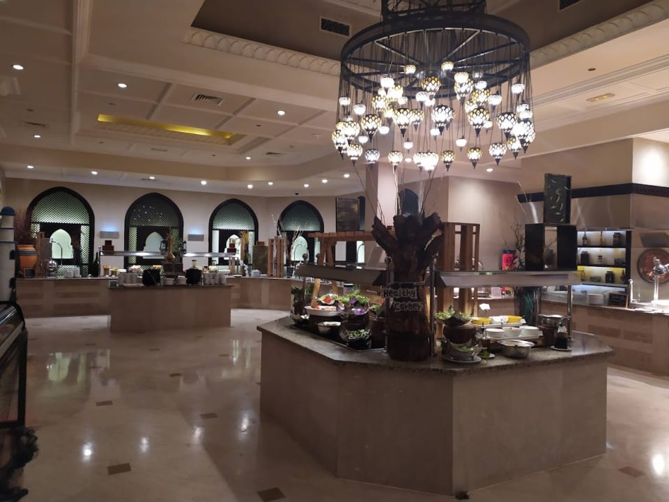 Gastro Miramar Al Aqah Beach Resort