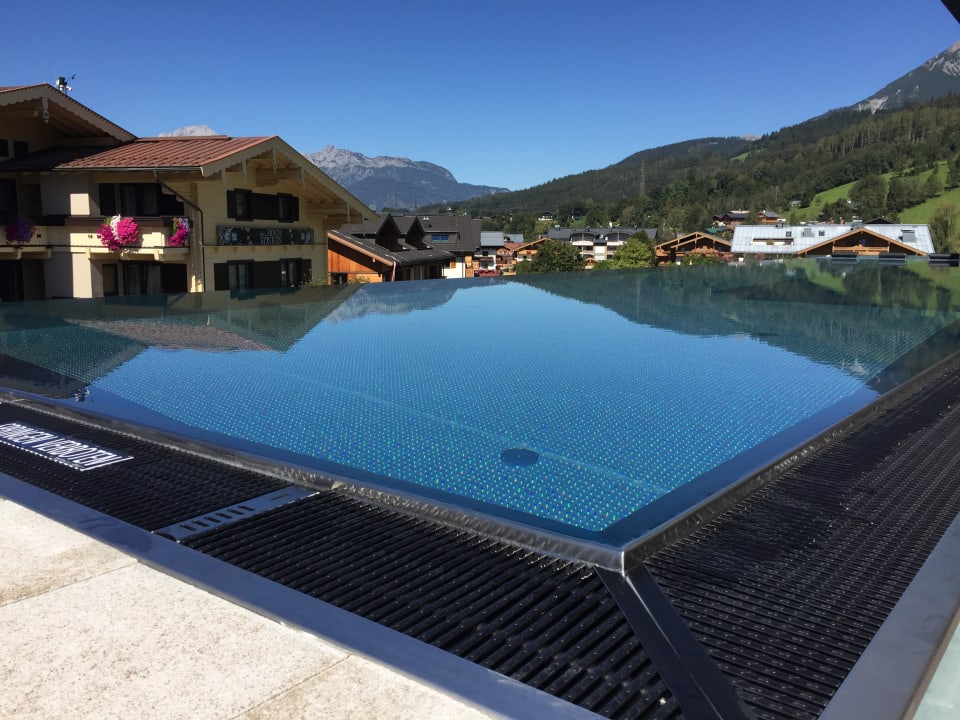 Pool die HOCHKÖNIGIN - Mountain Resort