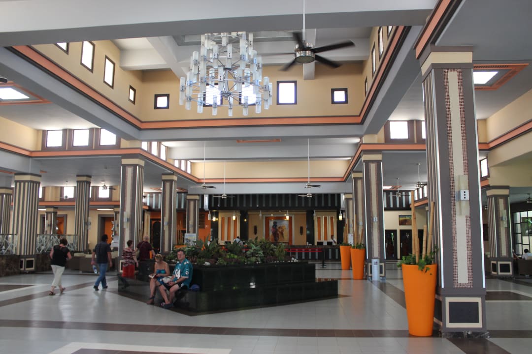 Lobby Hotel Riu Touareg