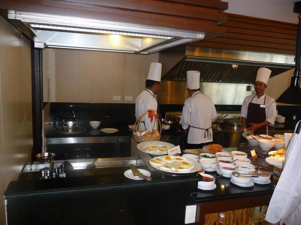 Front Cooking Hotel Tara Mantra Cha Am