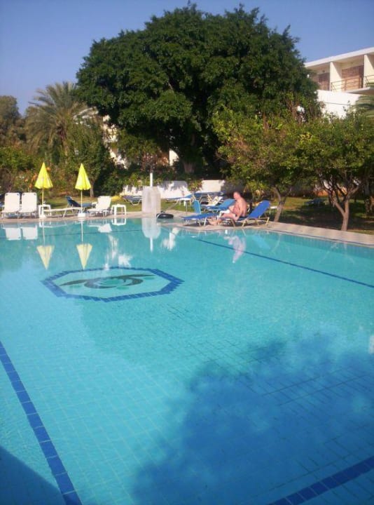 Süßwasserpool allsun Hotel Malia Beach