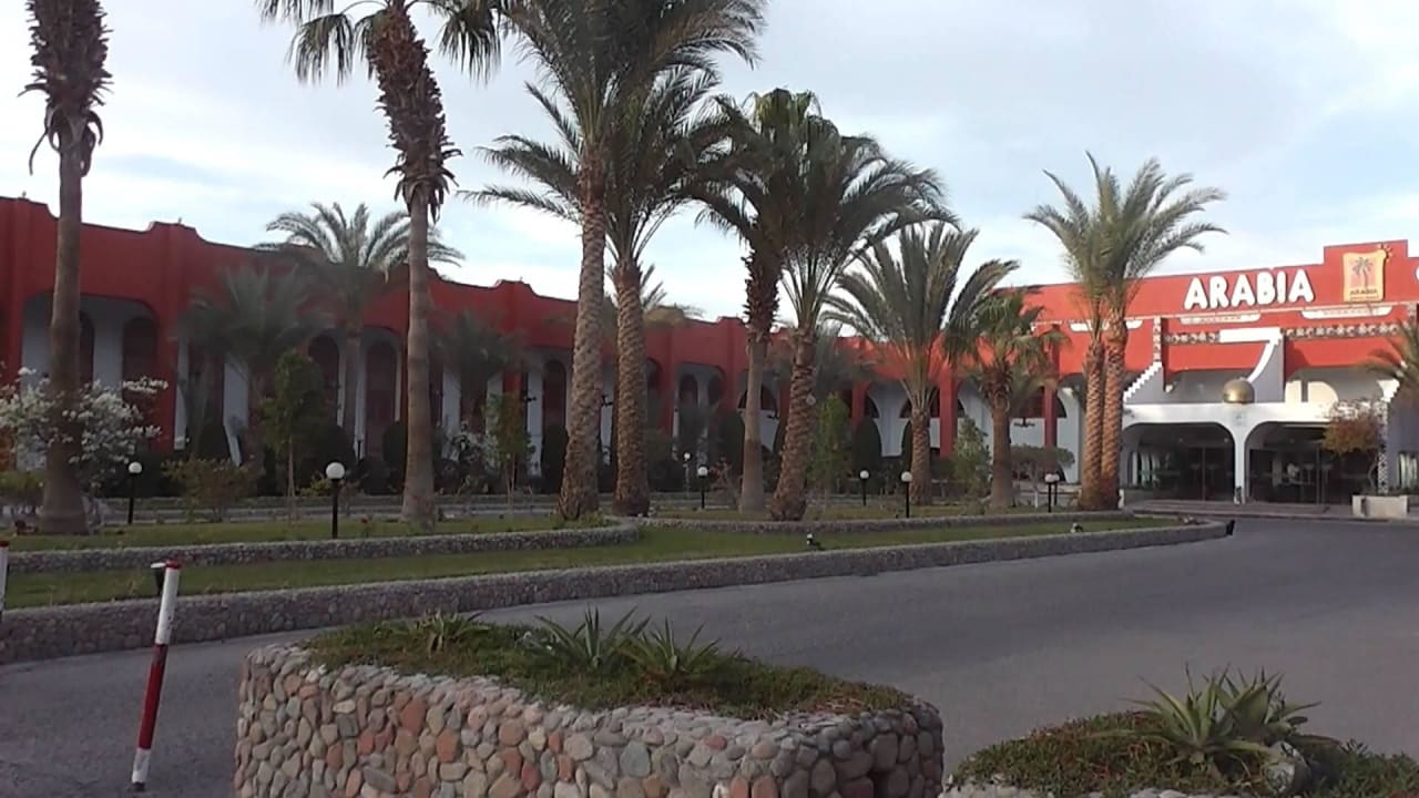Hoteleingang Arabia Azur Resort