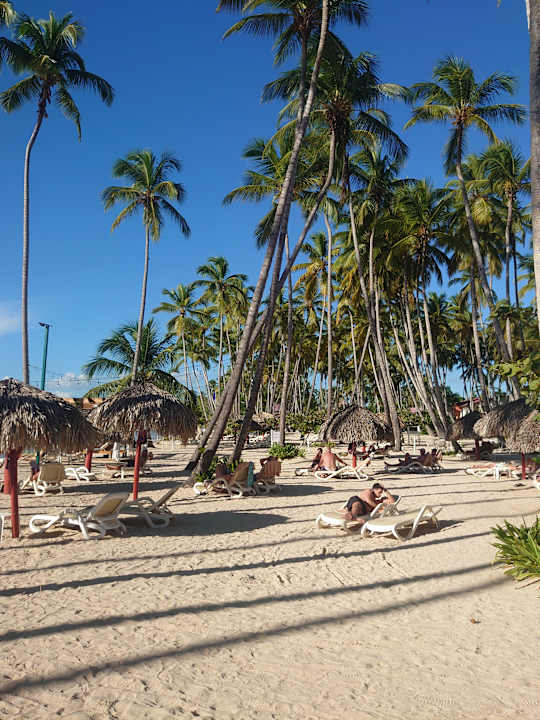 Strand Bahia Principe Luxury Bouganville