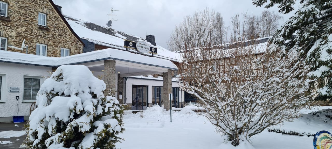 Außenansicht Sonnenhotel Hoher Hahn