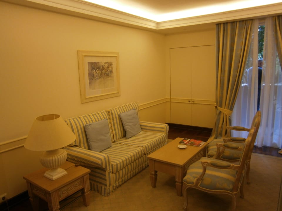 Als Sofa ok, als Schlafcouch nicht geeignet Pestana Royal Premium All Inclusive Ocean & Spa Resort