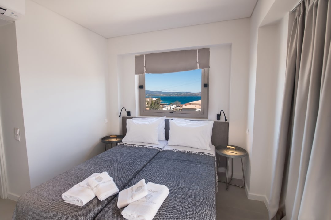 Zimmer Crystal Waters