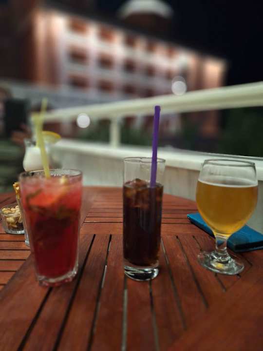 Außenansicht Royal Taj Mahal Hotel