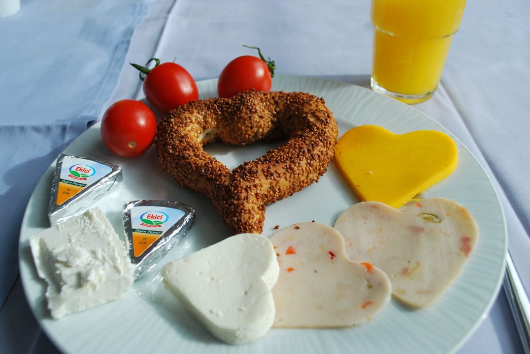 Valentine's day breakfast Voyage Belek Golf & Spa