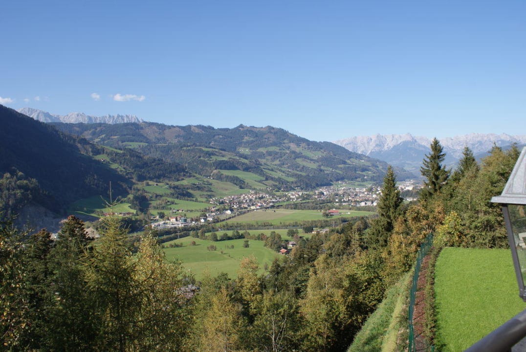 Ausblick von der Terrasse Hotel AlpenSchlössl