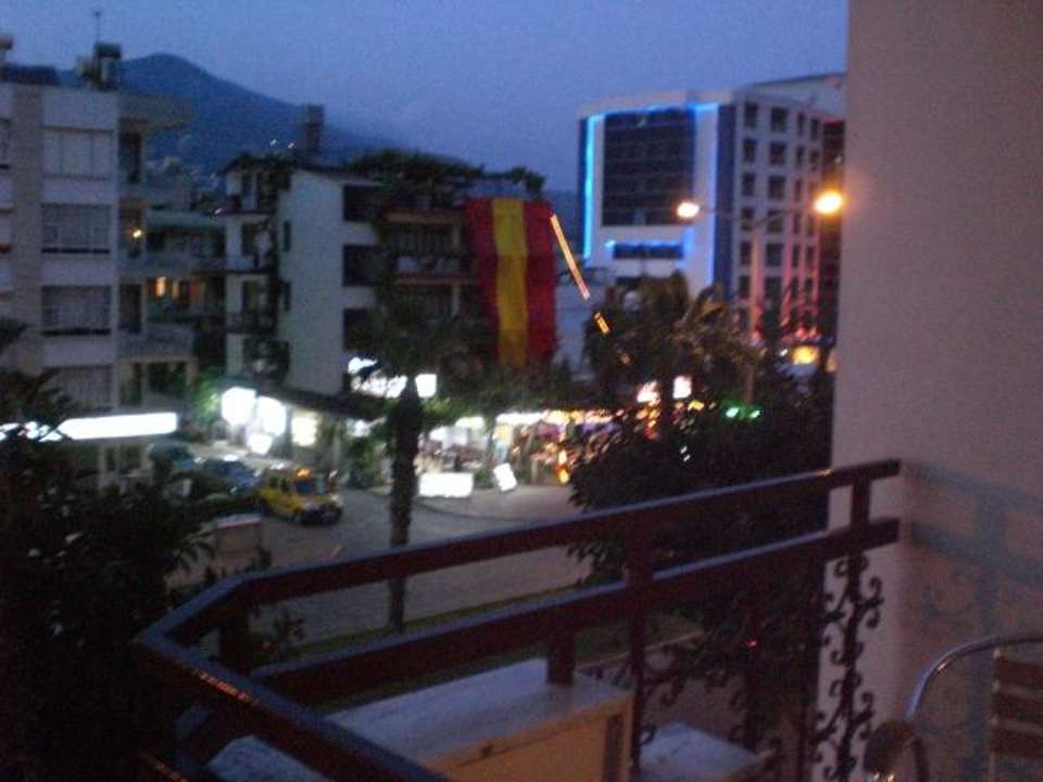 Aublick vom Balkon Hotel Grand Okan