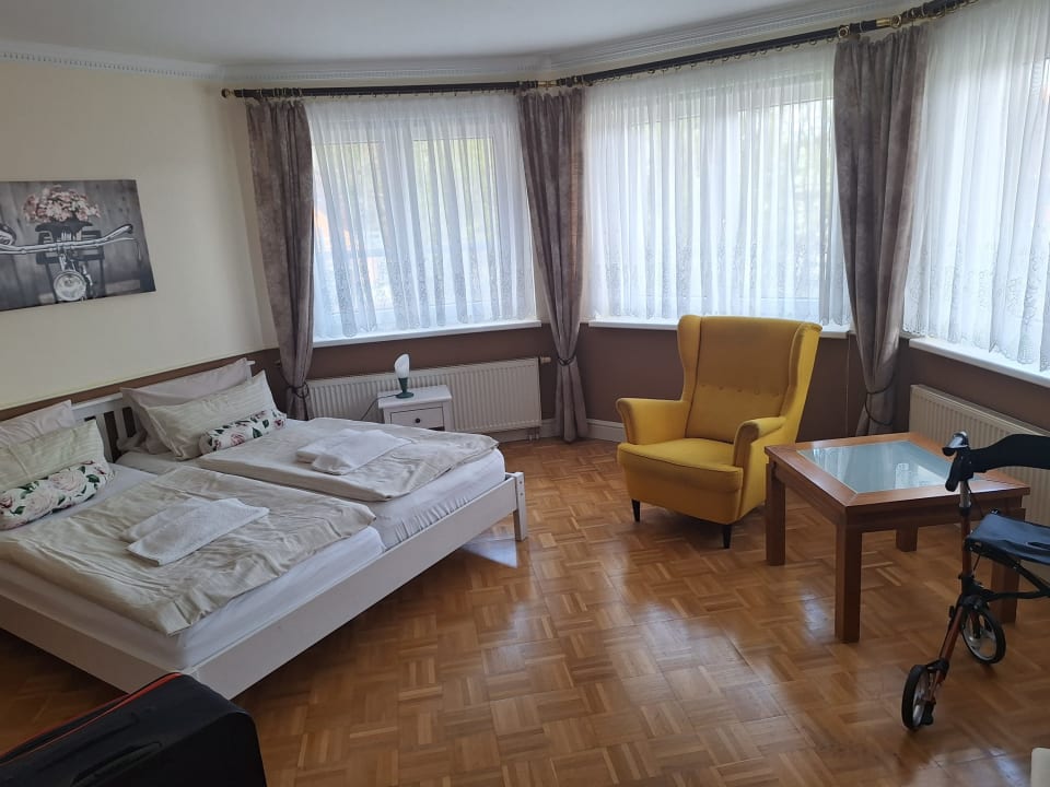 Zimmer Hotel Garni Seeschlösschen