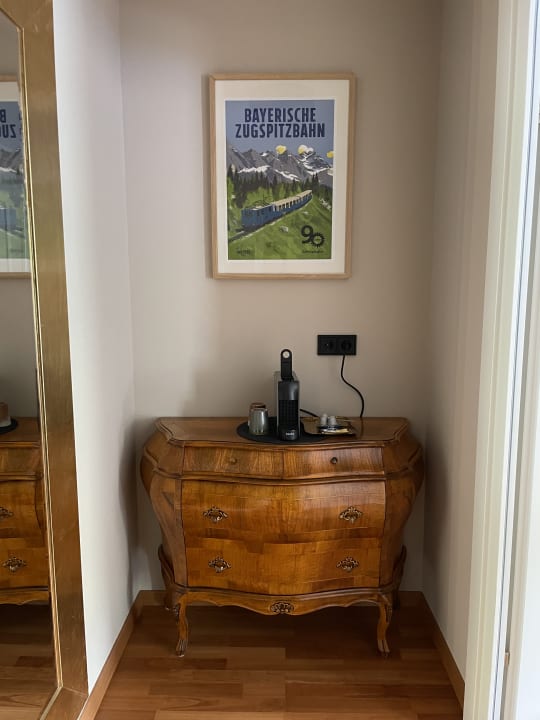 Zimmer Boutique Hotel Bellevue Lermoos