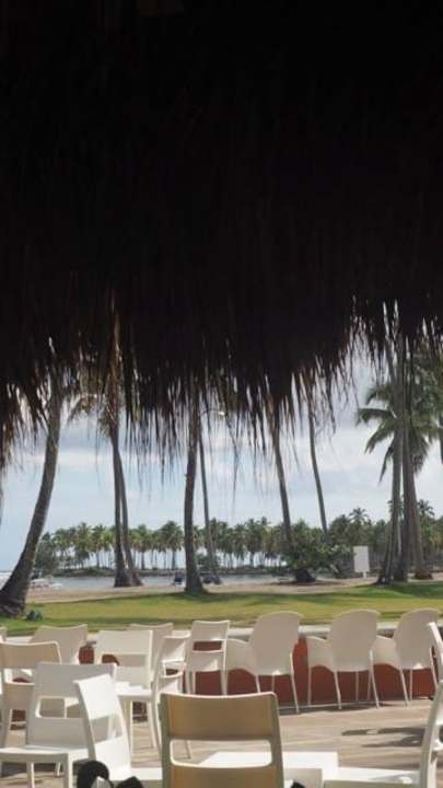 Blick vom Frühstücksrestaurant  Wyndham Alltra Samana