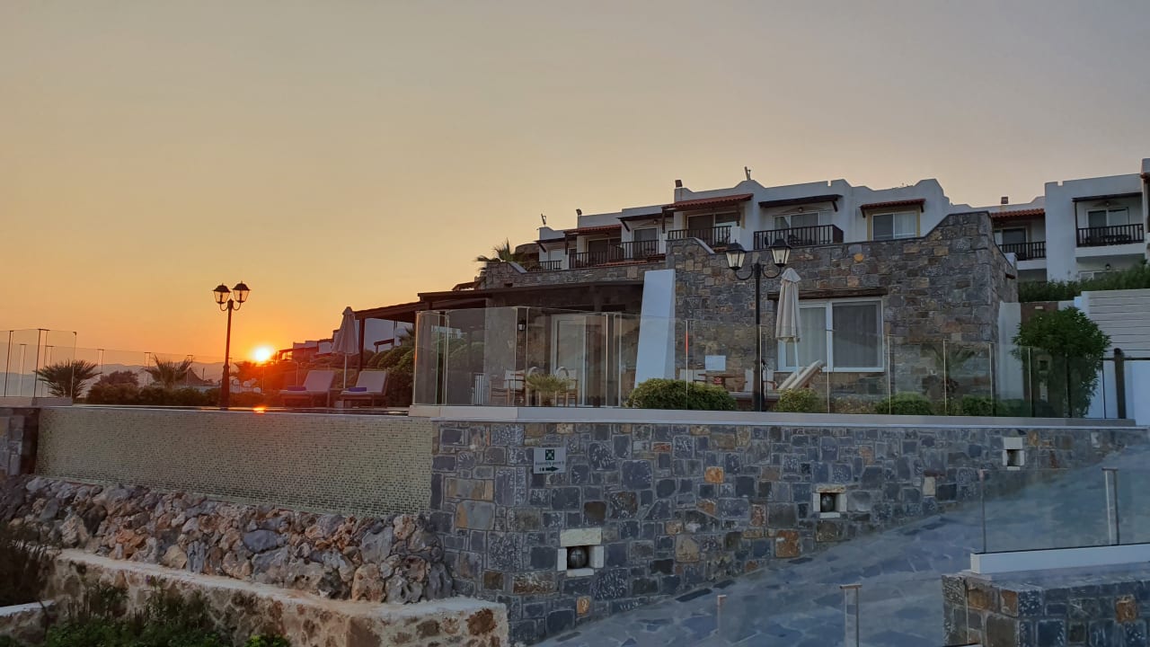 Ausblick Alexander Beach Hotel & Village Resort