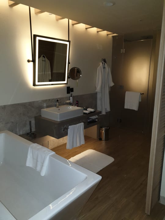 Zimmer Saadiyat Rotana Resort &  Villas