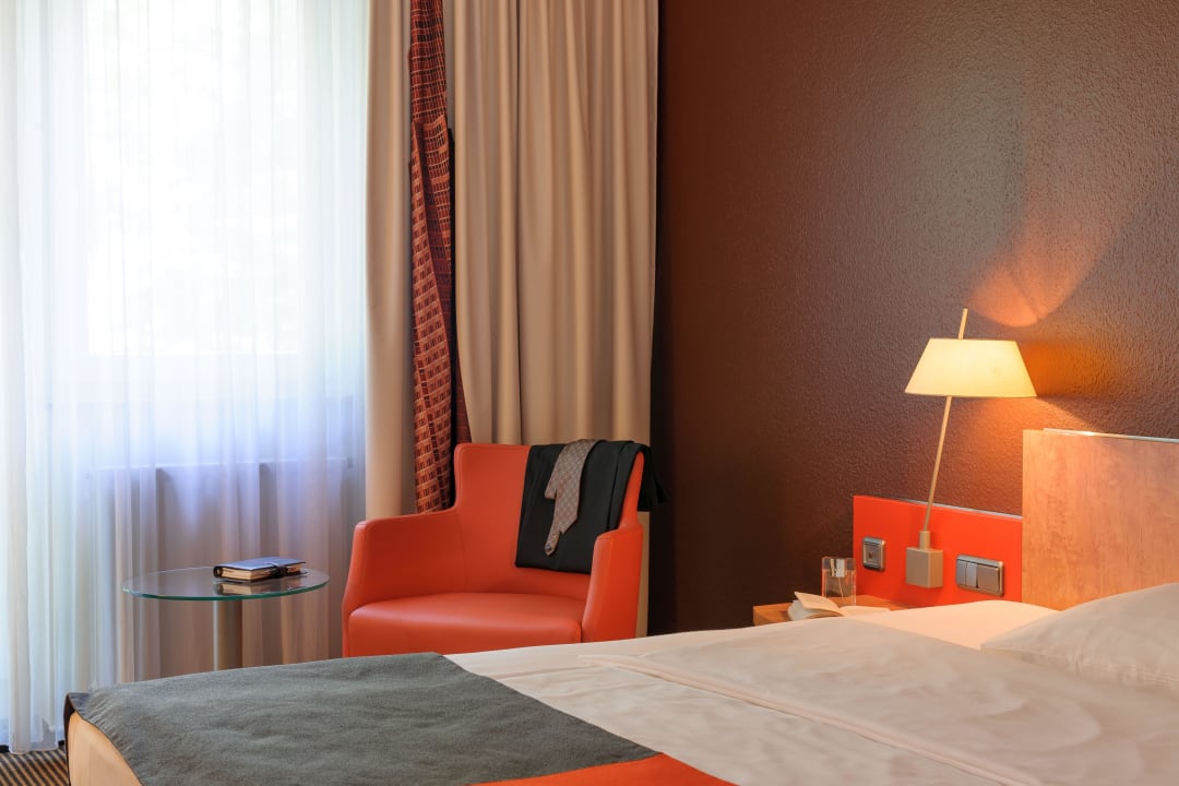 Standard Zimmer Mercure Hotel & Residenz Frankfurt Messe