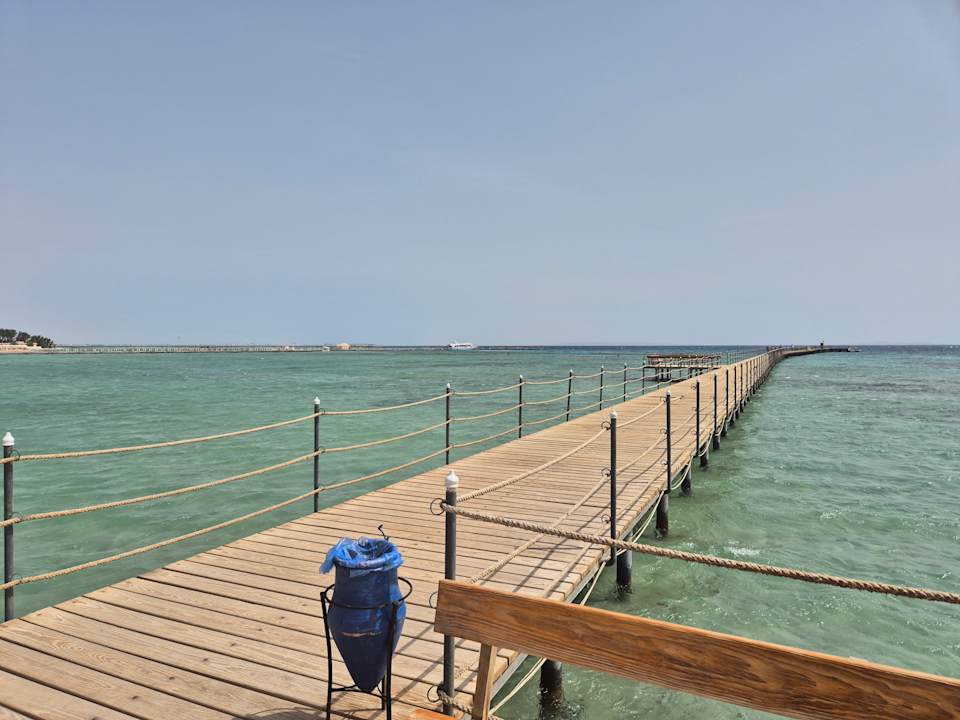 Strand Jasmine Palace Resort & Spa