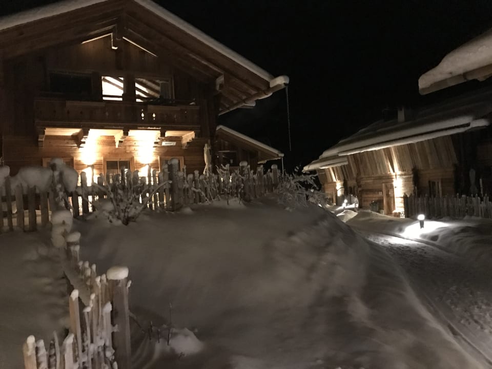 Außenansicht Chaletdorf Auszeit