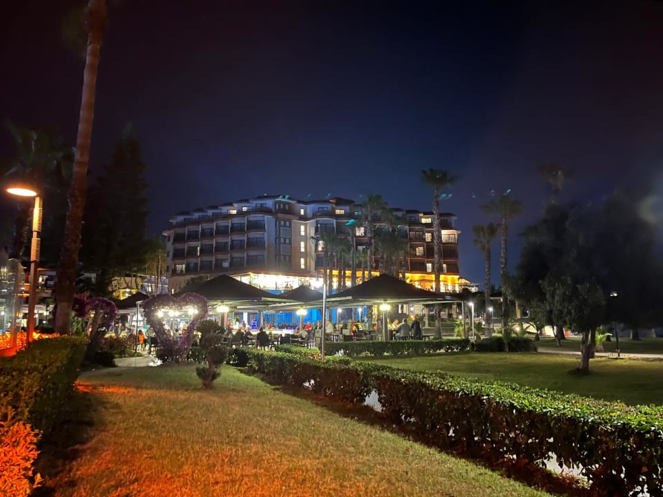 Außenansicht Justiniano Park Conti