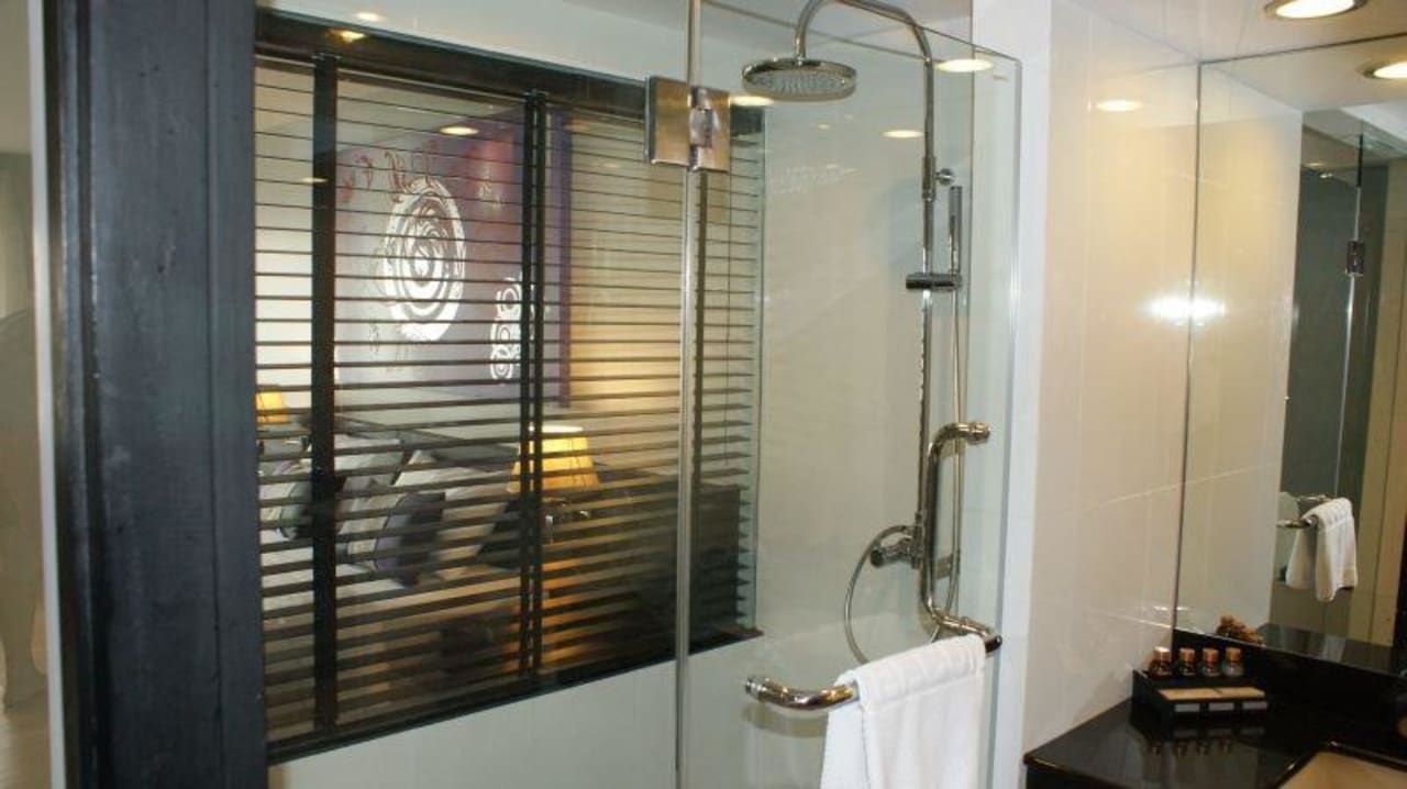 Die Dusche Nouvo City Hotel