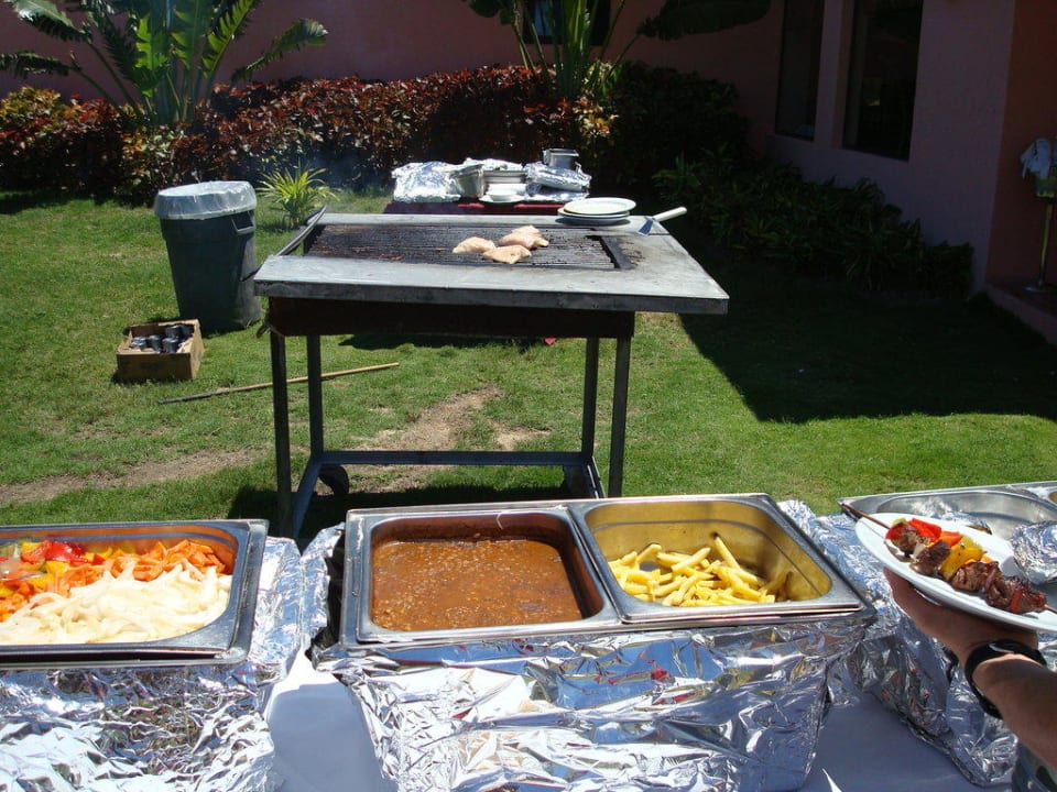 Jeden Sonntag Royal Barbacue Catalonia Royal Bavaro - Adults only