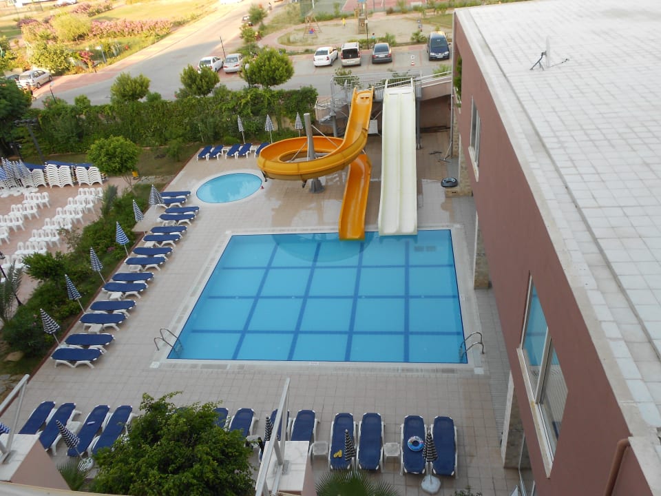 Rutschen Telatiye Resort