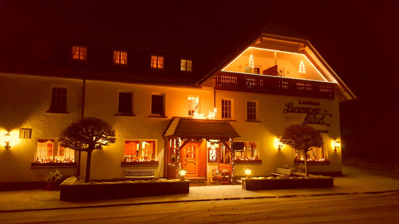 Außenansicht Hotel Landhaus Lenneper-Führt